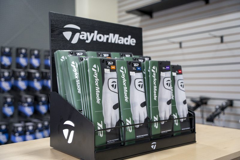 TaylorMade TP glove detail